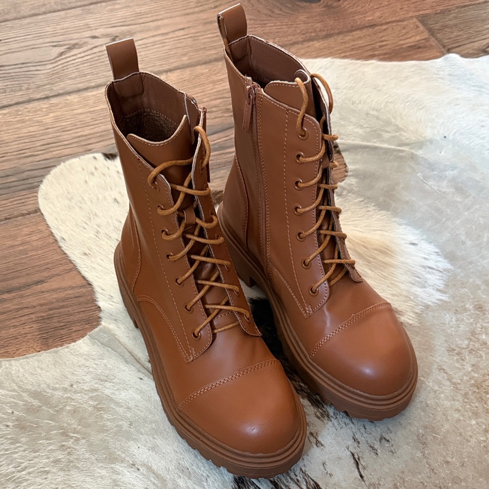 Unilady Cognac Brown Lace-Up Combat Boots